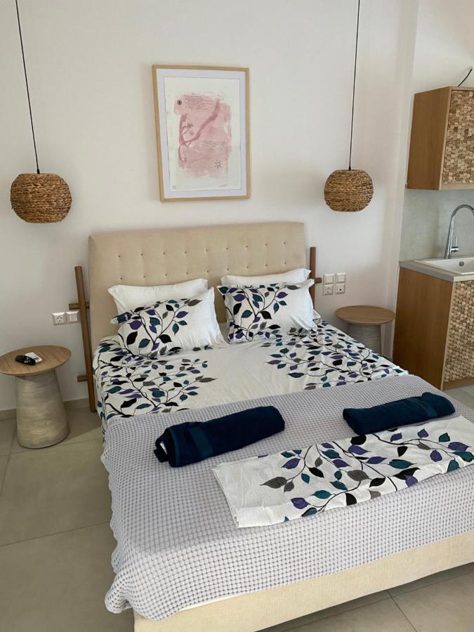 Anax Suite Pera Gyalos Exterior photo